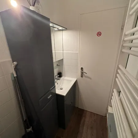 شقة T2 Cap D Au Calme Proche Toute Commodite Port Et Ile Des Loisirs